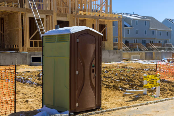 Porta potty delivery and setup in Matoaca, VA